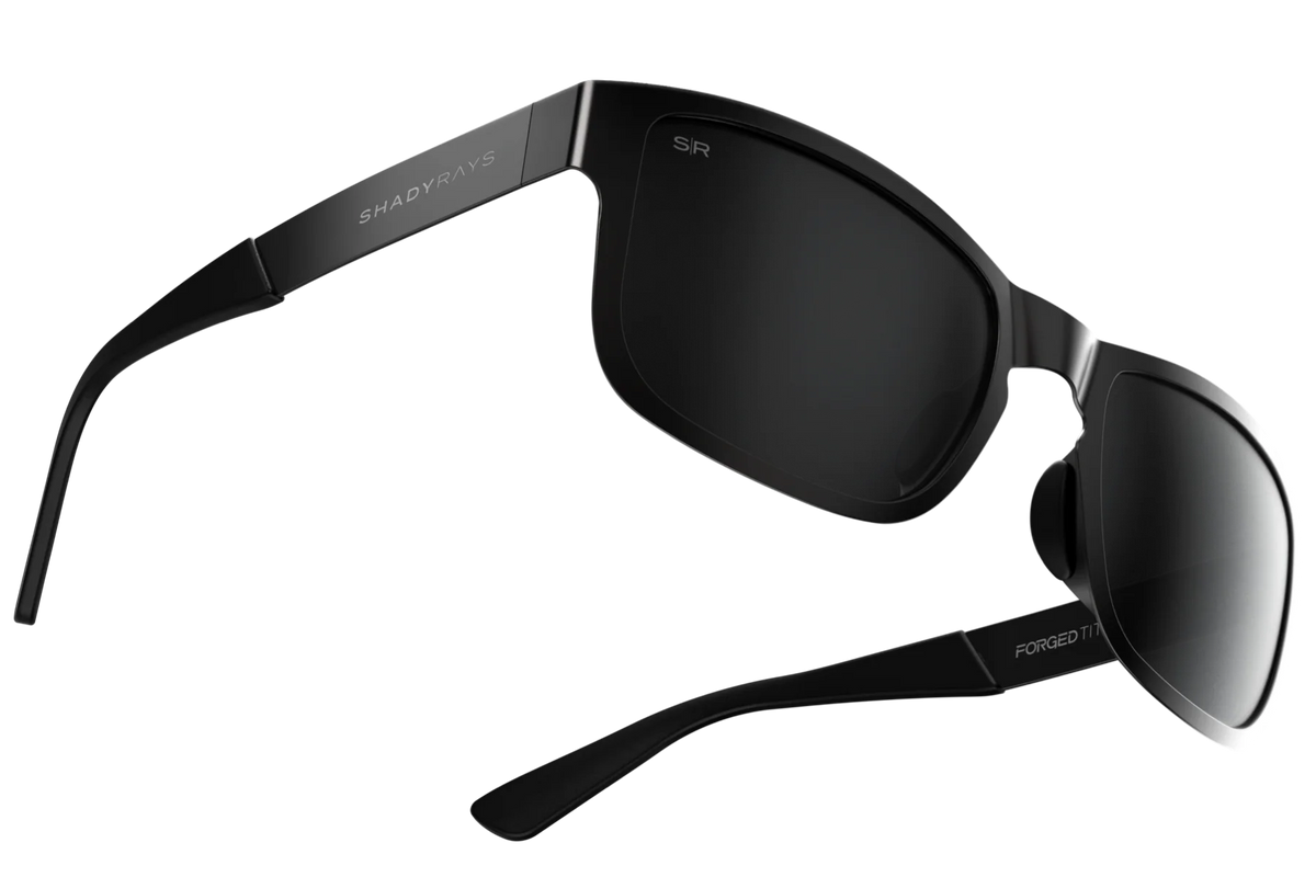 Metal Titan - Stealth Polarized